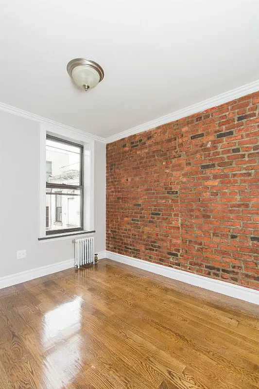 Clinton & Rivington Streets - Photo 2