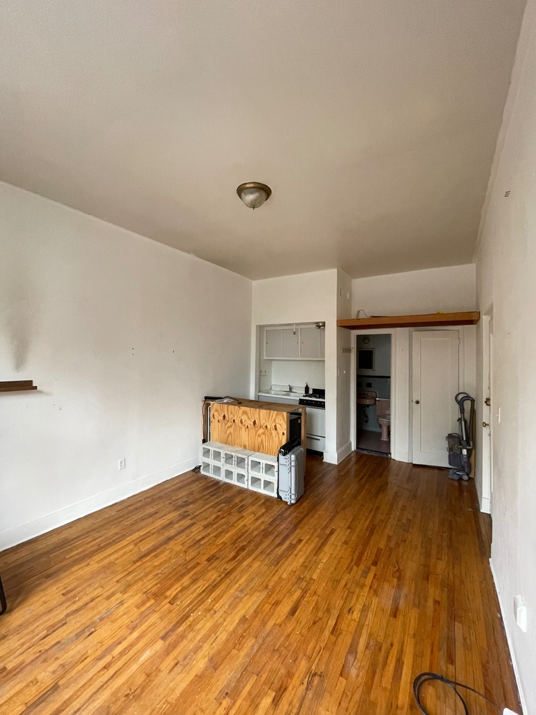 437 5th Avenue - Photo 8