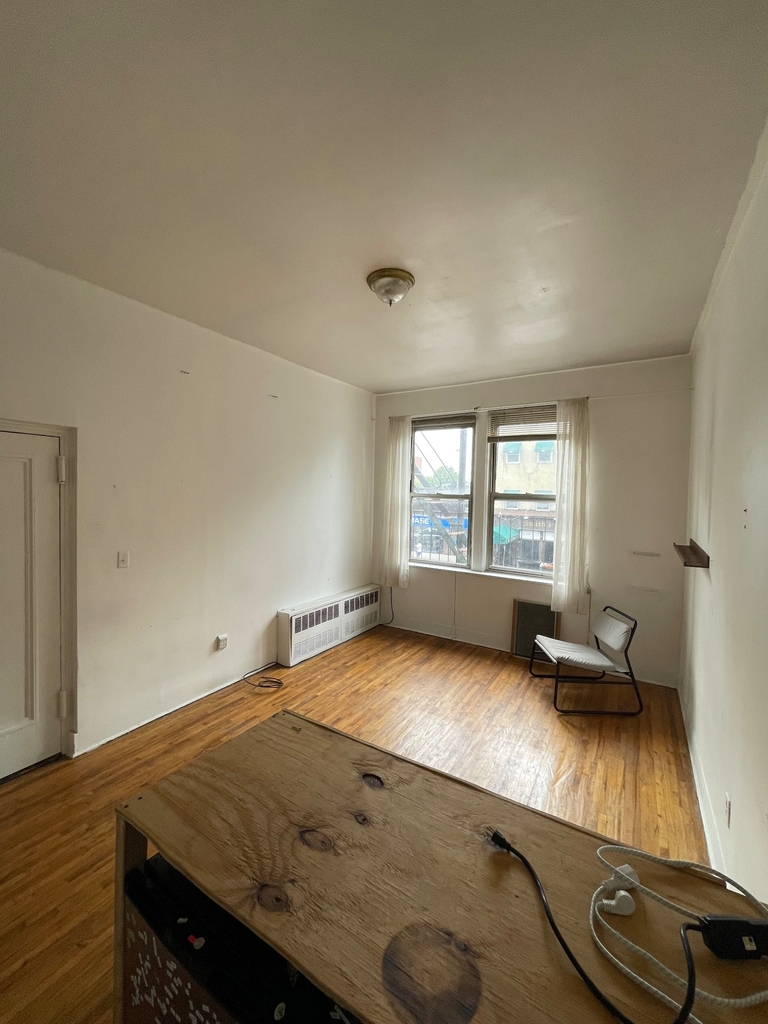 437 5th Avenue - Photo 3