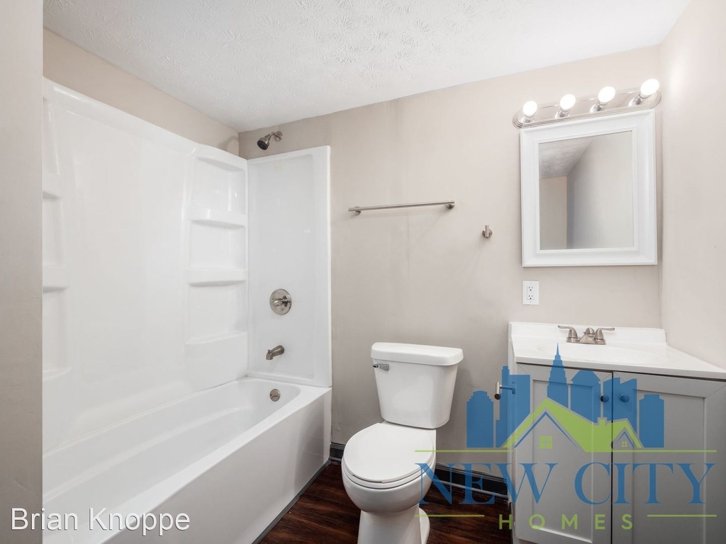 220 Columbian Ave. - Photo 48