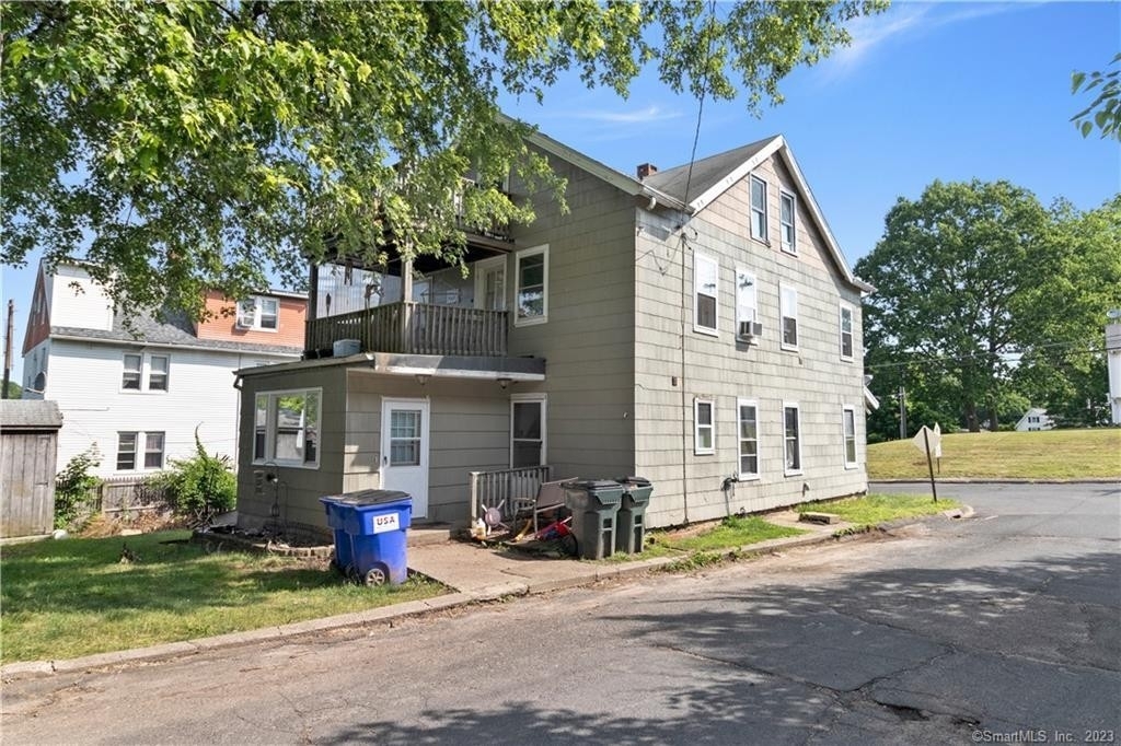 199 Colonial Street - Photo 20