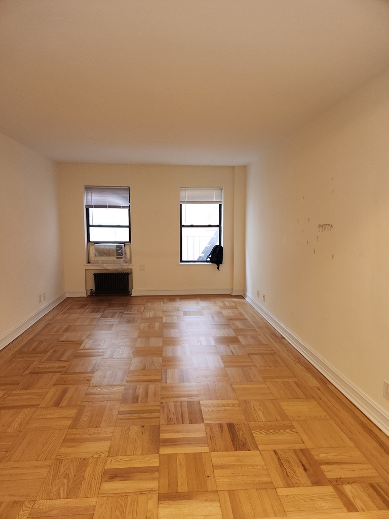 East 46th Street/ 2nd ave - Photo 2
