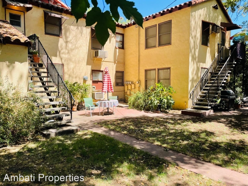 1257 N Van Ness Avenue - Photo 2