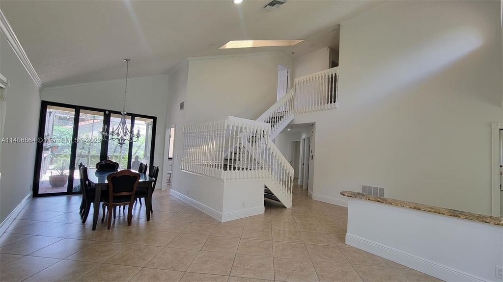 1448 Nw 105th Ave - Photo 5