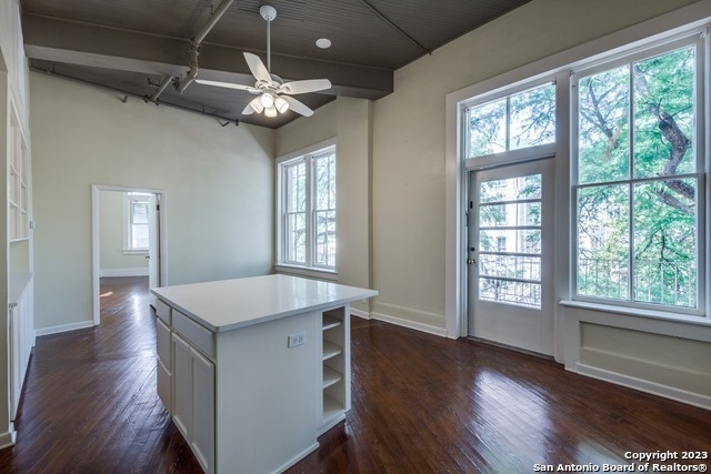 245 Losoya St - Photo 11