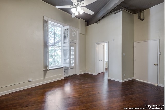 245 Losoya St - Photo 20