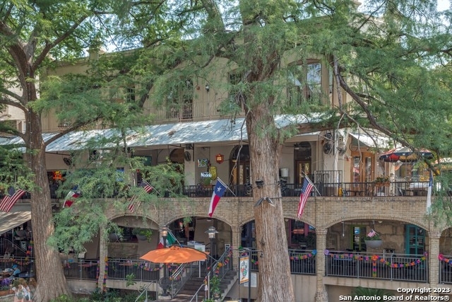 245 Losoya St - Photo 35