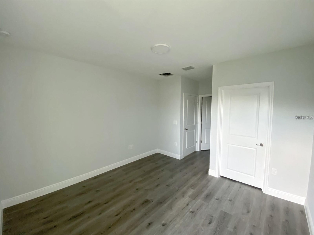 535 Albatross Drive - Photo 3