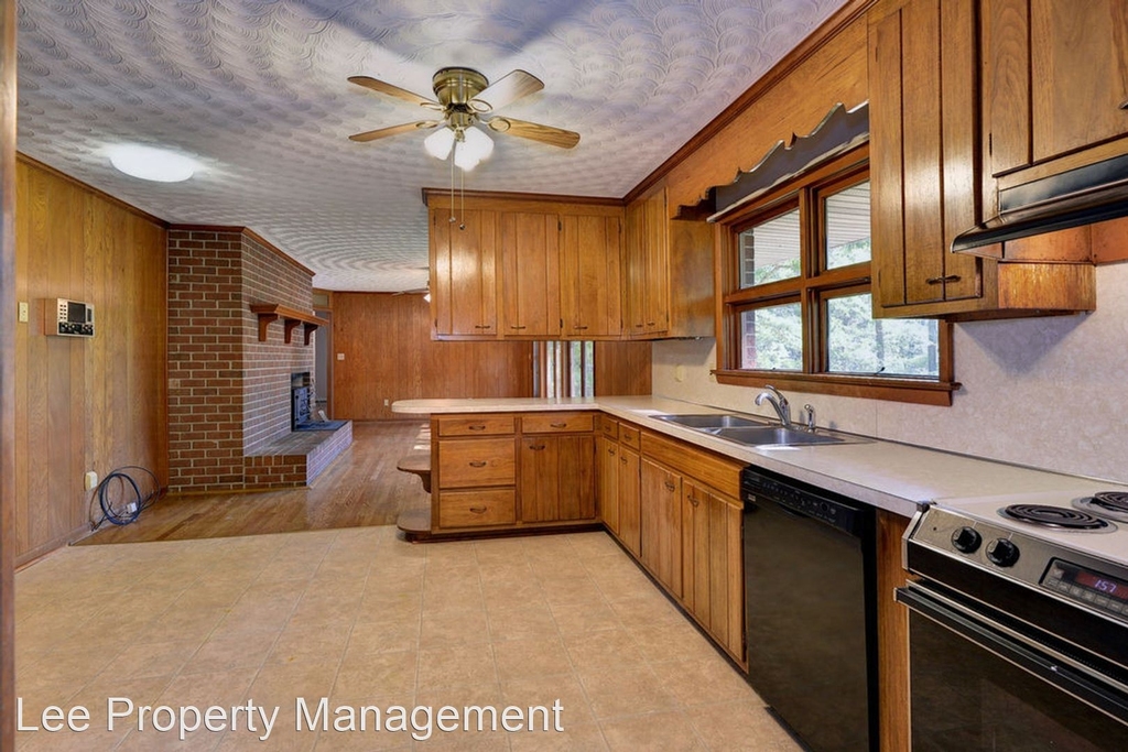 808 Calthrop Neck Road - Photo 11