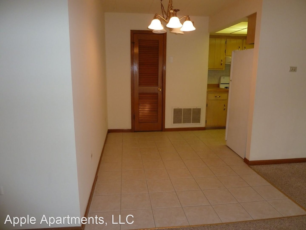 10716 Kilpatrick Ave - Photo 1