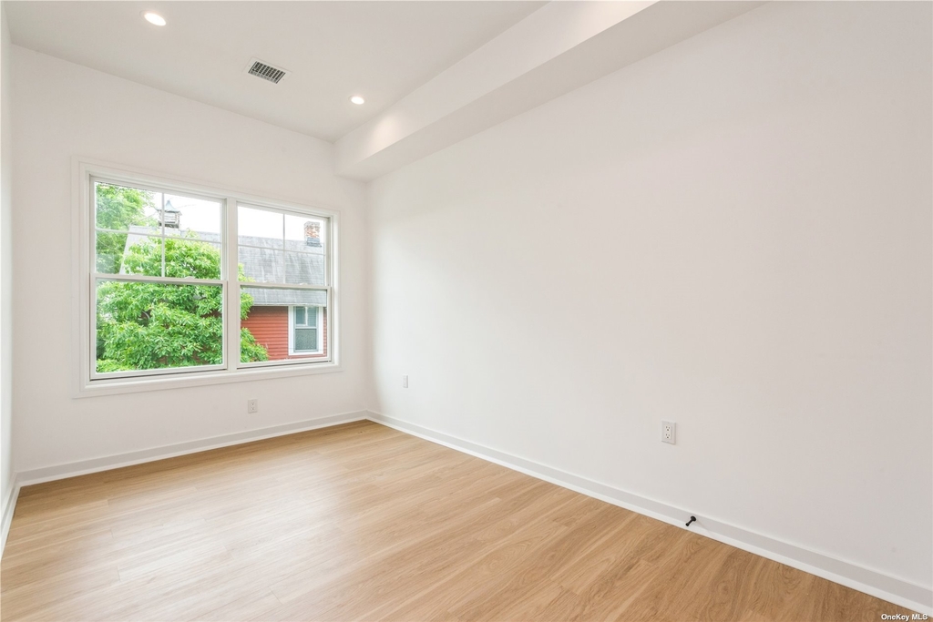 418 Atlantic Avenue - Photo 5