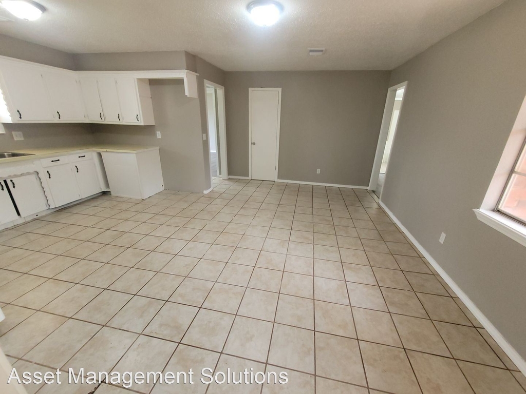 1014 Royal Way - Photo 57