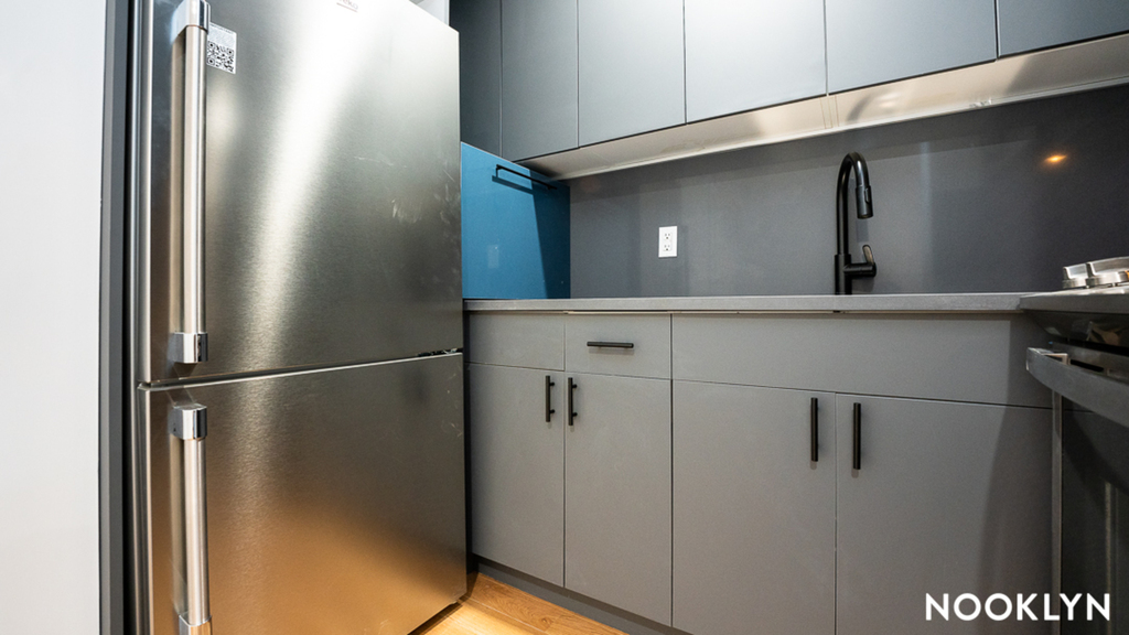 163 Roebling Street - Photo 13