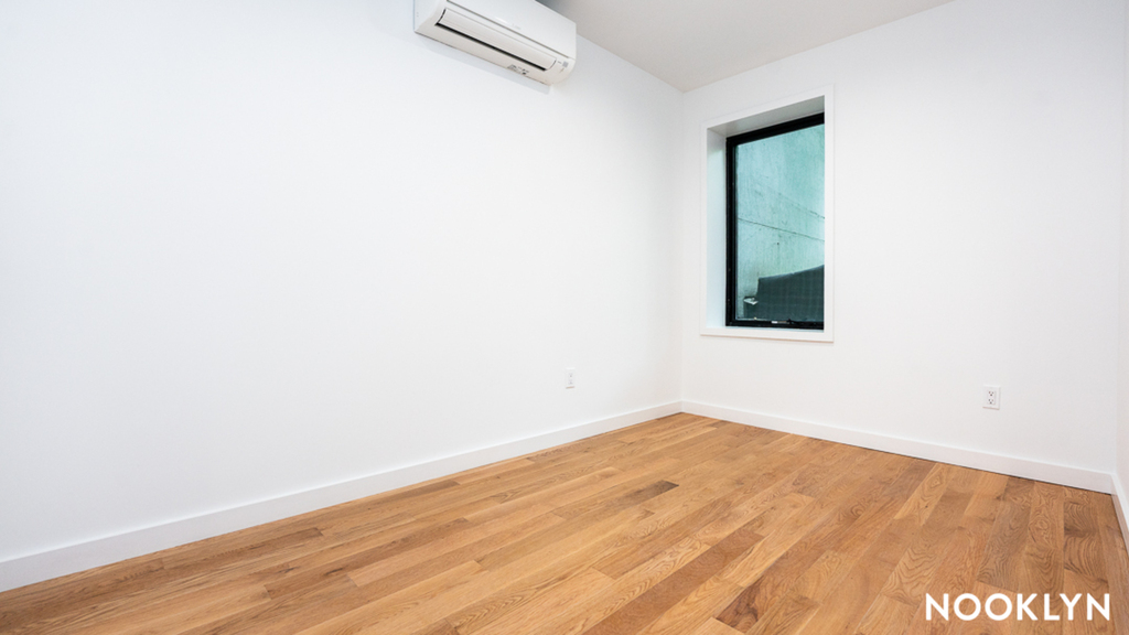163 Roebling Street - Photo 7