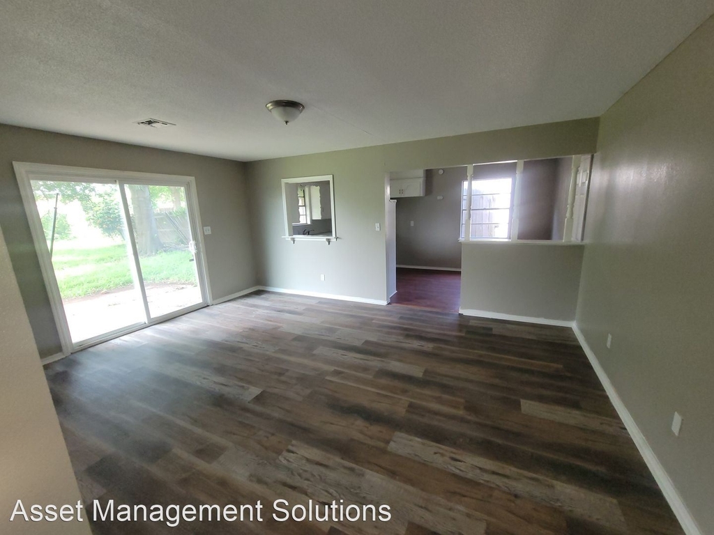 4904 Nw 29th St. - Photo 28