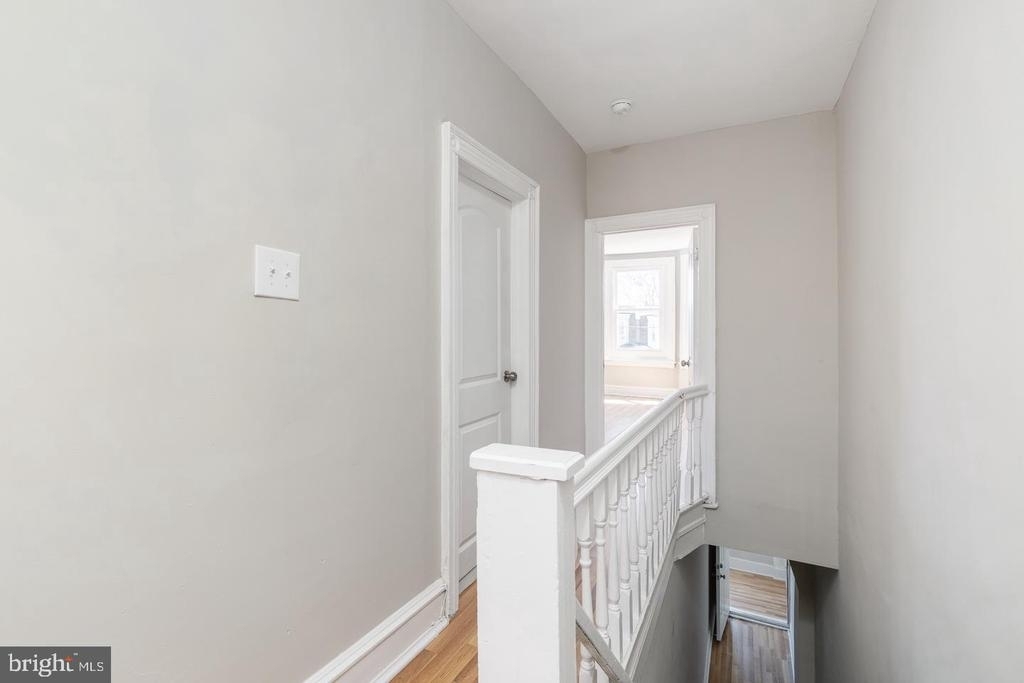 5709 Springfield Ave - Photo 8