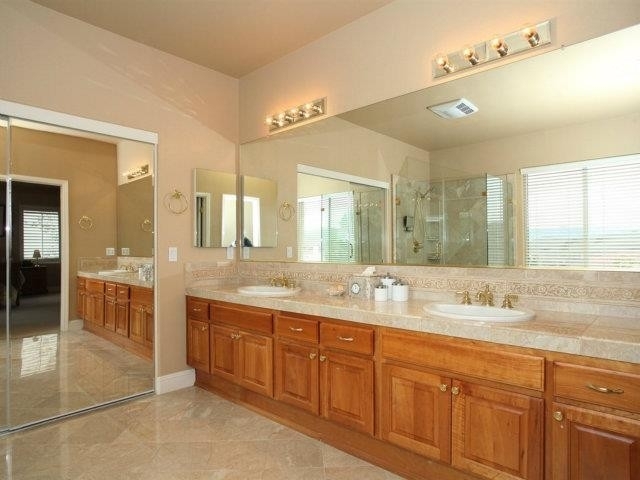 5770 Vitero Way - Photo 9