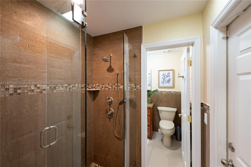 780 Sw 66th Ave - Photo 21
