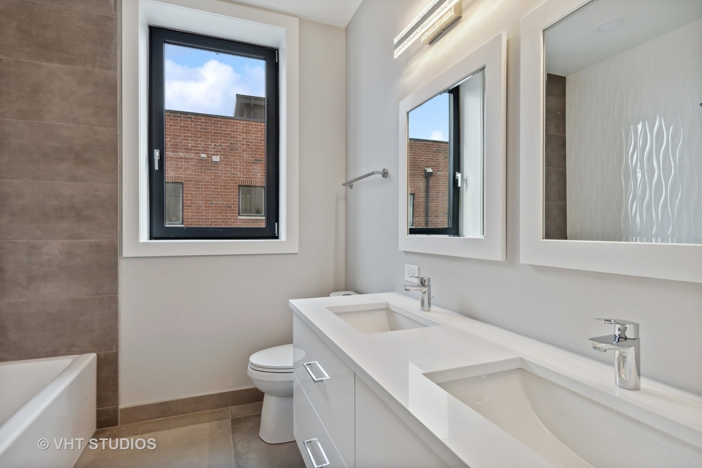 3332 W Irving Park Road - Photo 14