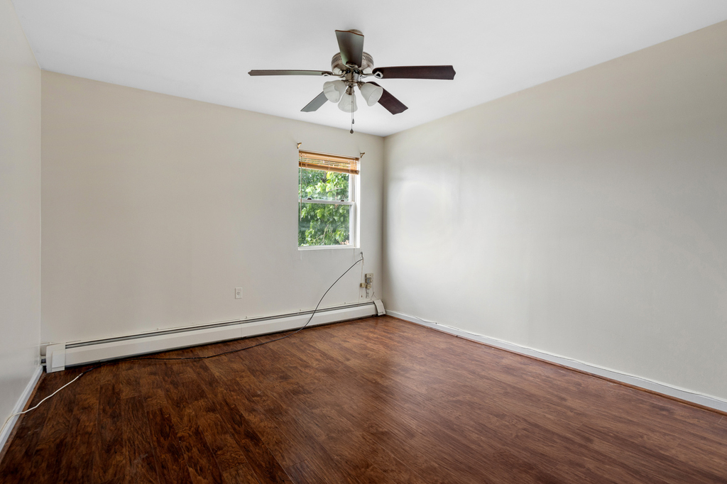 1484 St Marks Avenue - Photo 7