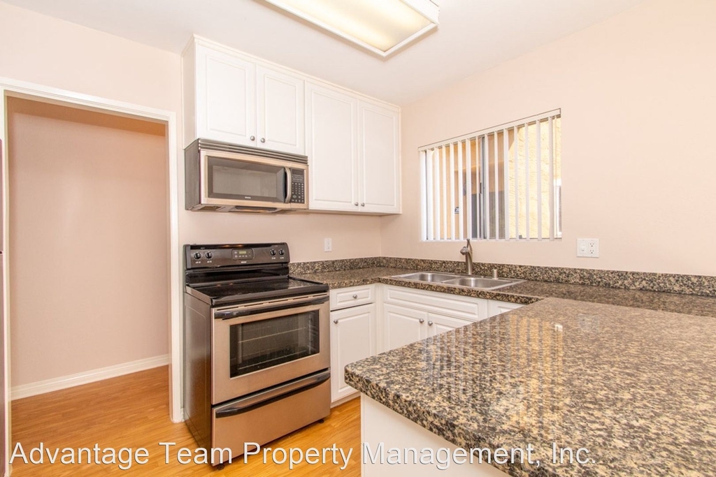 17199 W. Bernardo Drive Unit 202 - Photo 4