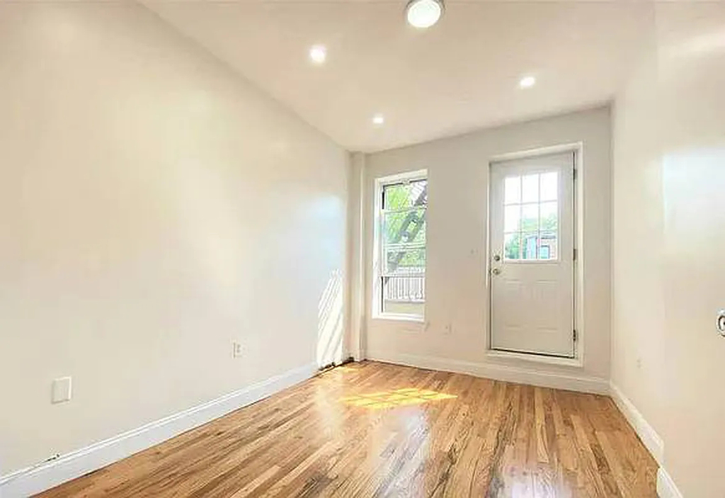 254 54th Street - Photo 12