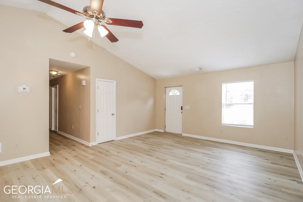 571 Cardell Circle - Photo 1