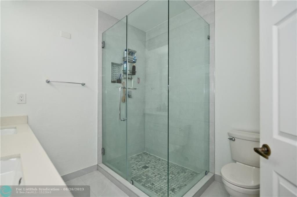 7772 Nw 114th Pl - Photo 13