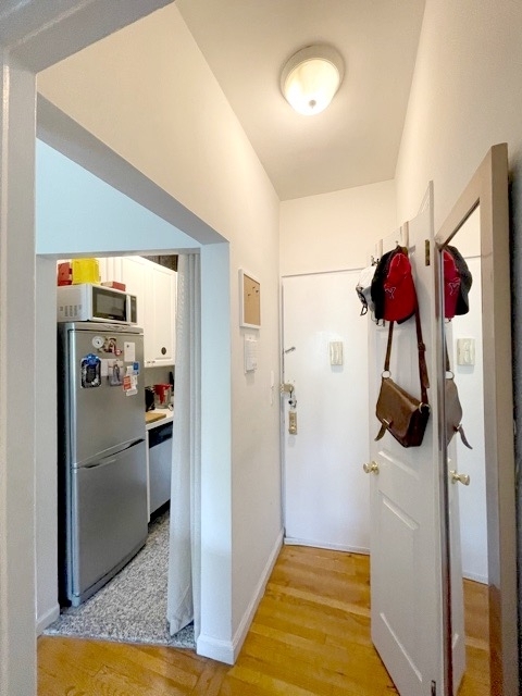 322 West 101st Street - Photo 4