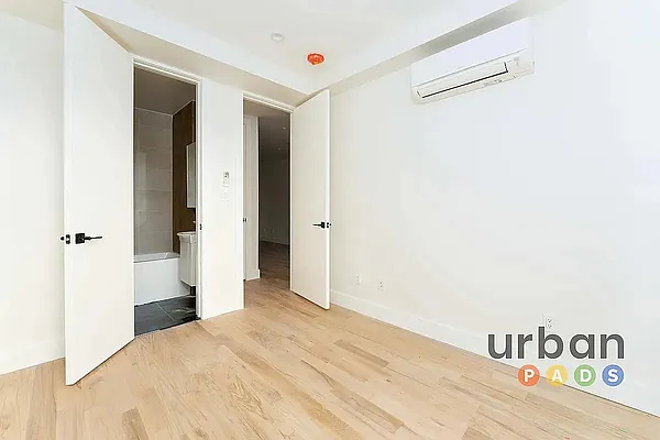 123 Park Avenue - Photo 4