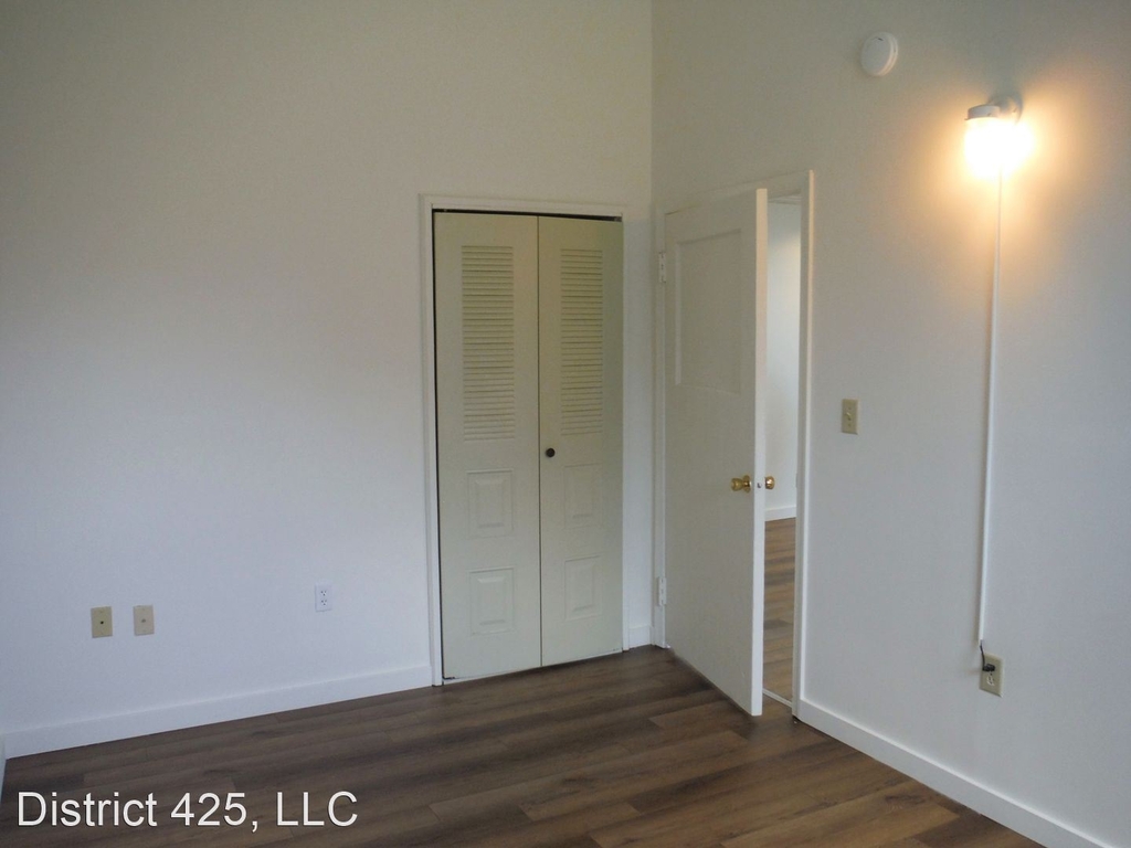 425 Glen Street - Photo 12