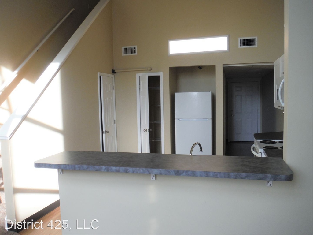 425 Glen Street - Photo 11