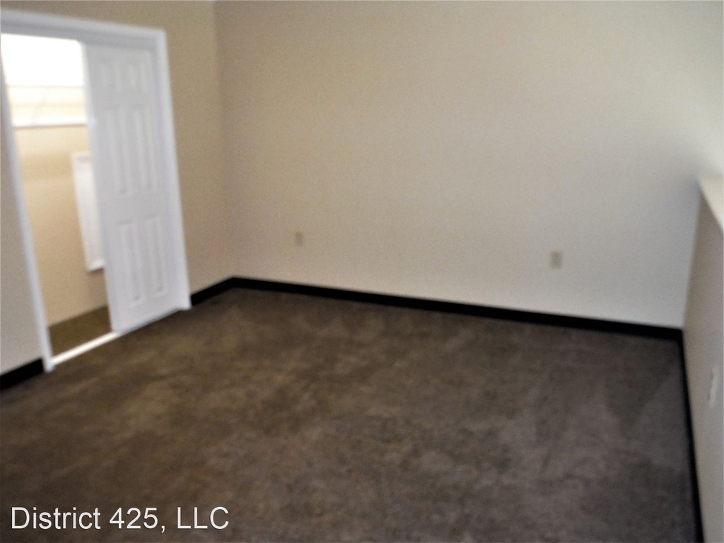 425 Glen Street - Photo 15