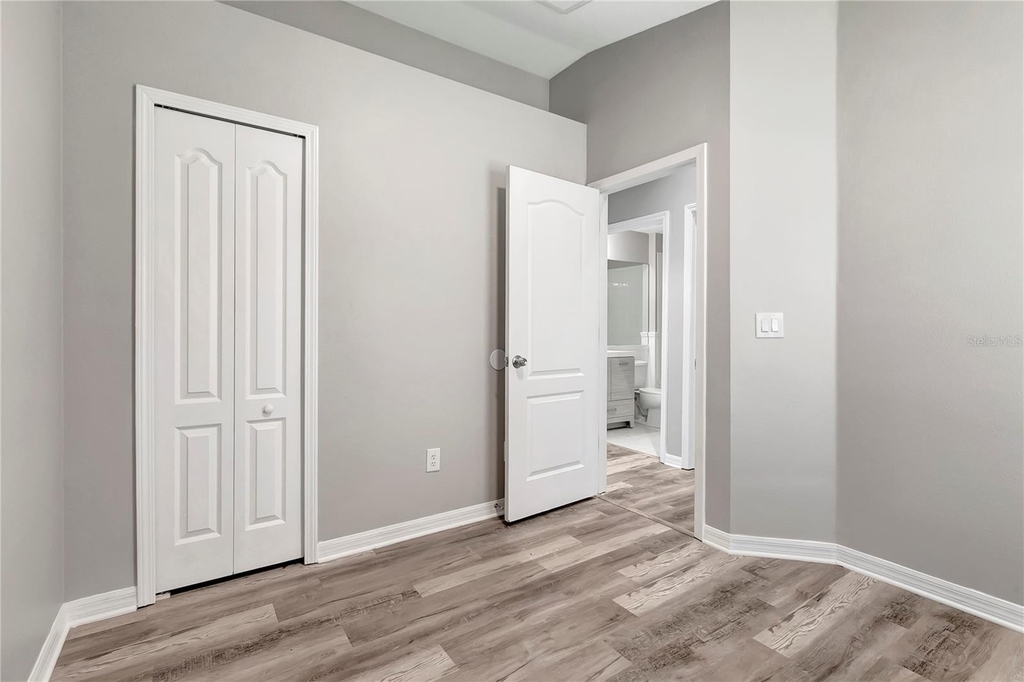 7939 Carriage Pointe Drive - Photo 21
