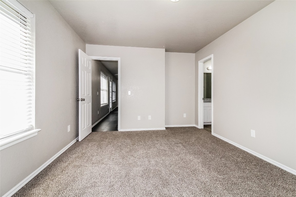 1217 Tara Drive - Photo 6