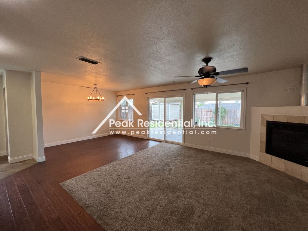 7808 Highland Ave - Photo 7