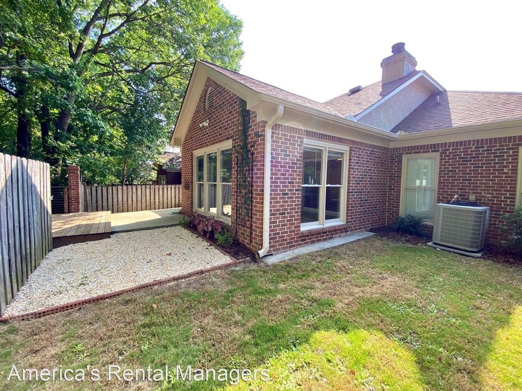 1125 Berwick Road - Photo 21