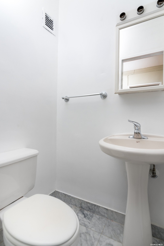 159 W 53rd Street - Photo 9