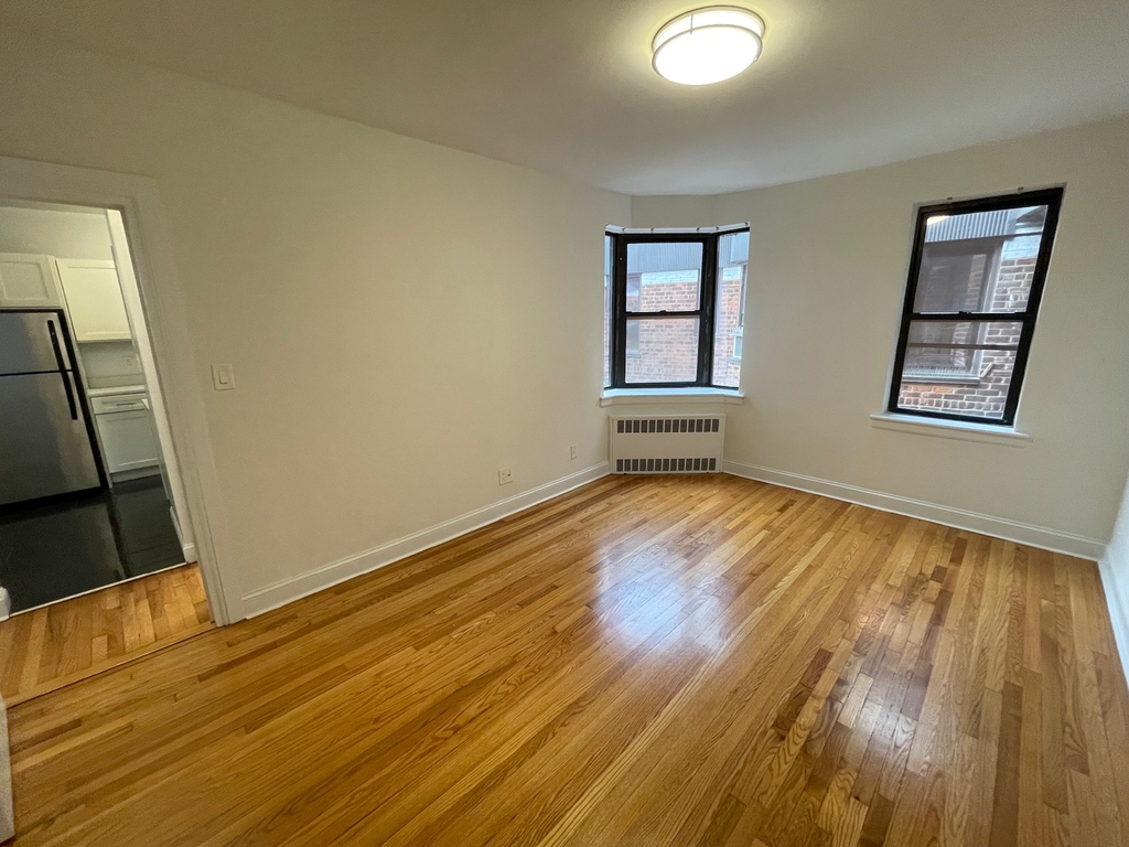 141-30 Pershing Crescent - Photo 17