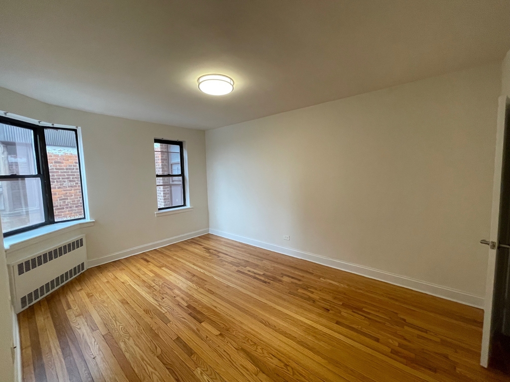 141-30 Pershing Crescent - Photo 16