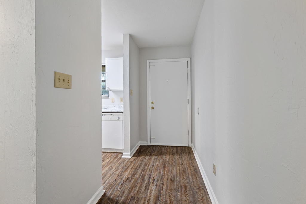 1334 Cherry Street - Photo 1