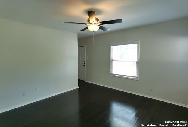 137 E Norwood Ct - Photo 4