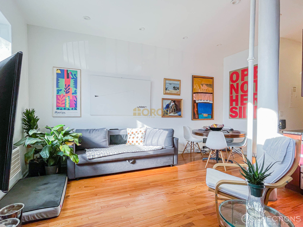 262 East 2nd Street - Photo 11