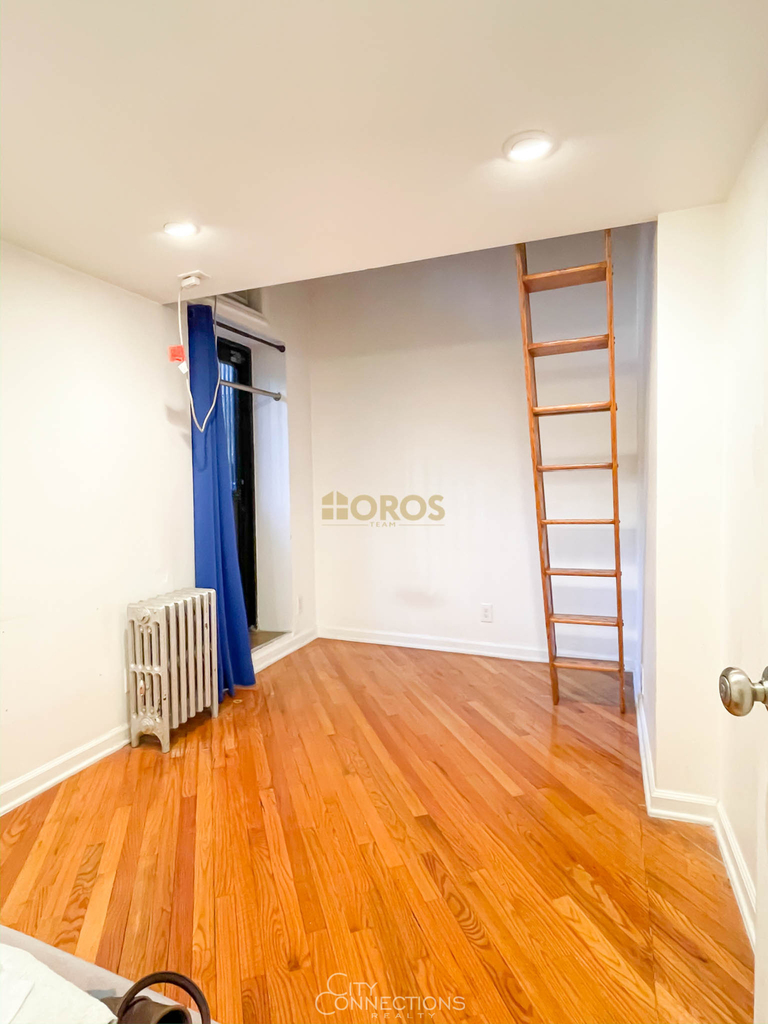 262 East 2nd Street - Photo 6