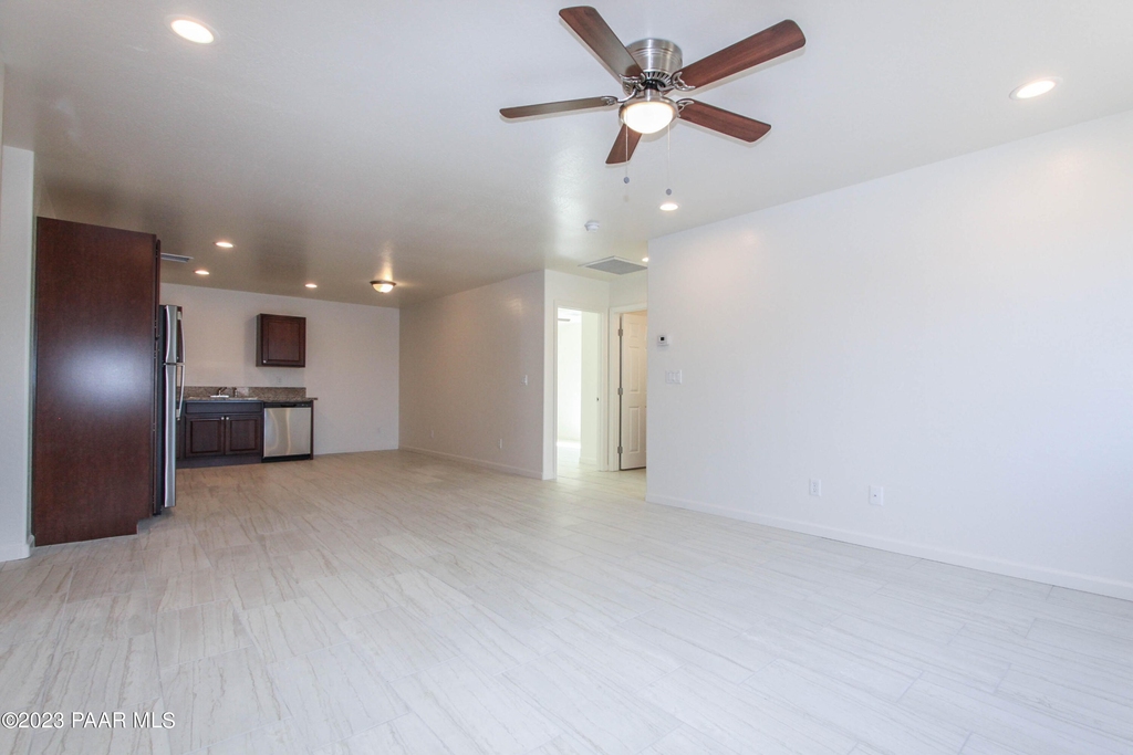 1251 N Barzona Avenue - Photo 1