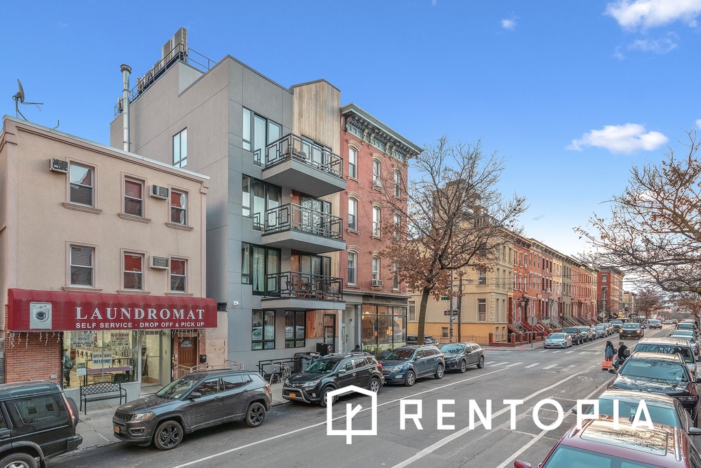 77 Berry Street - Photo 10