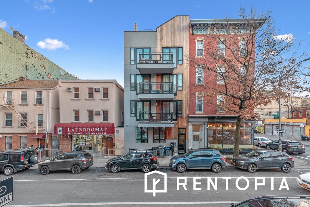 77 Berry Street - Photo 11