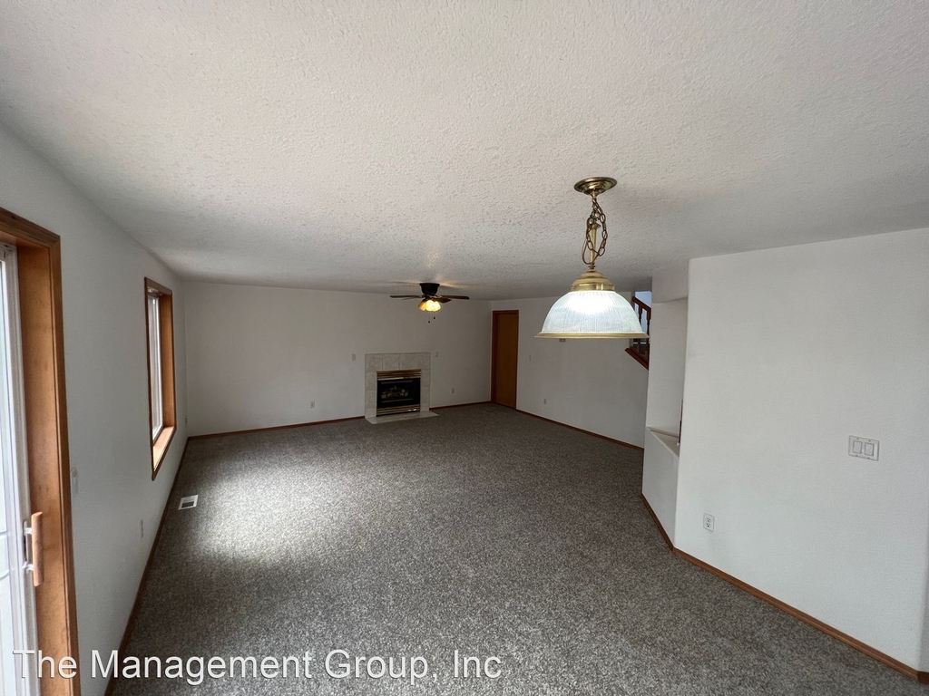 8817 Ne 131st Avenue - Photo 3