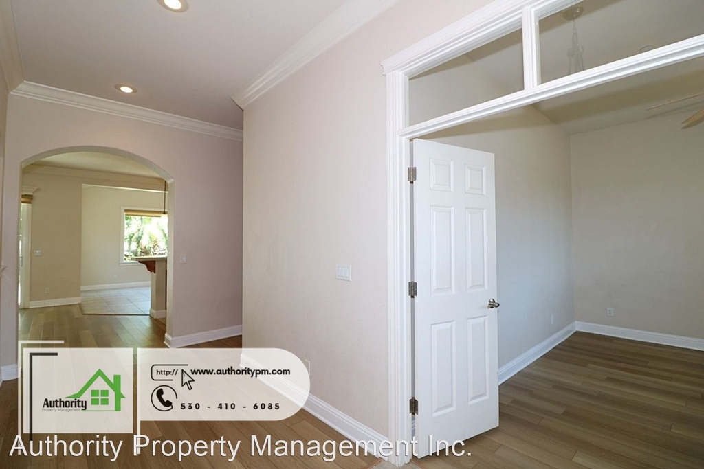 3750 Ferrero Way - Photo 7