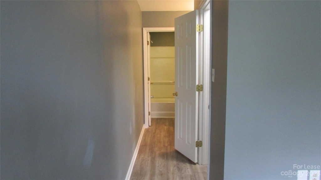 8115 Tremaine Court - Photo 26